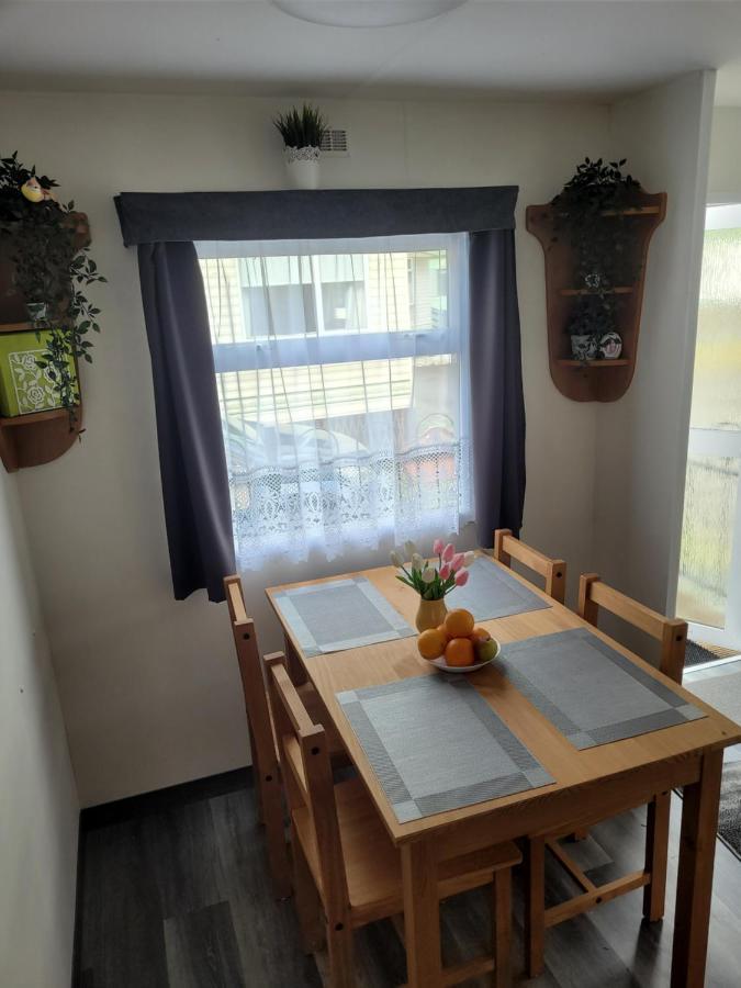 The Sunny Bunny Holiday Home Ballantrae ภายนอก รูปภาพ